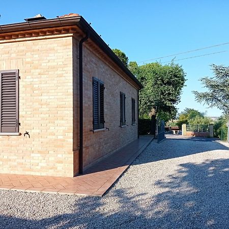 Valdiveltrica Villa Mondavio Kültér fotó