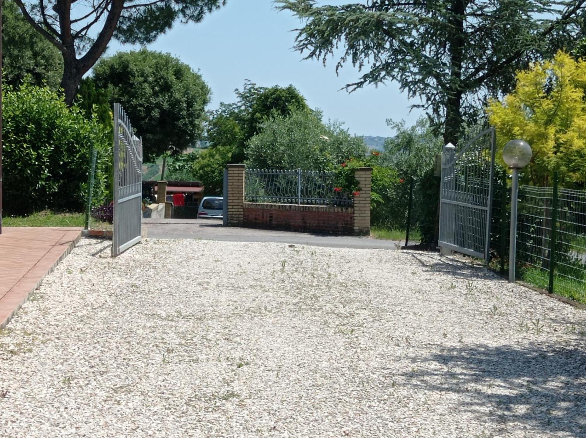 Valdiveltrica Villa Mondavio Kültér fotó